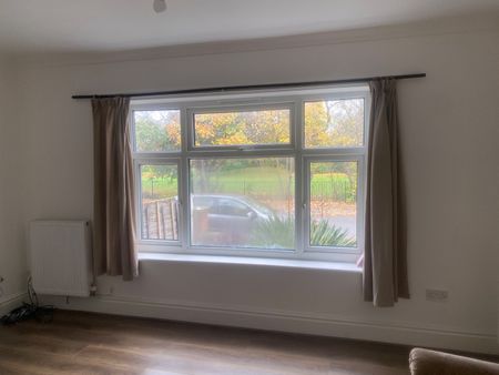 Room in a Shared House, Henrietta Street, M16 - Photo 3