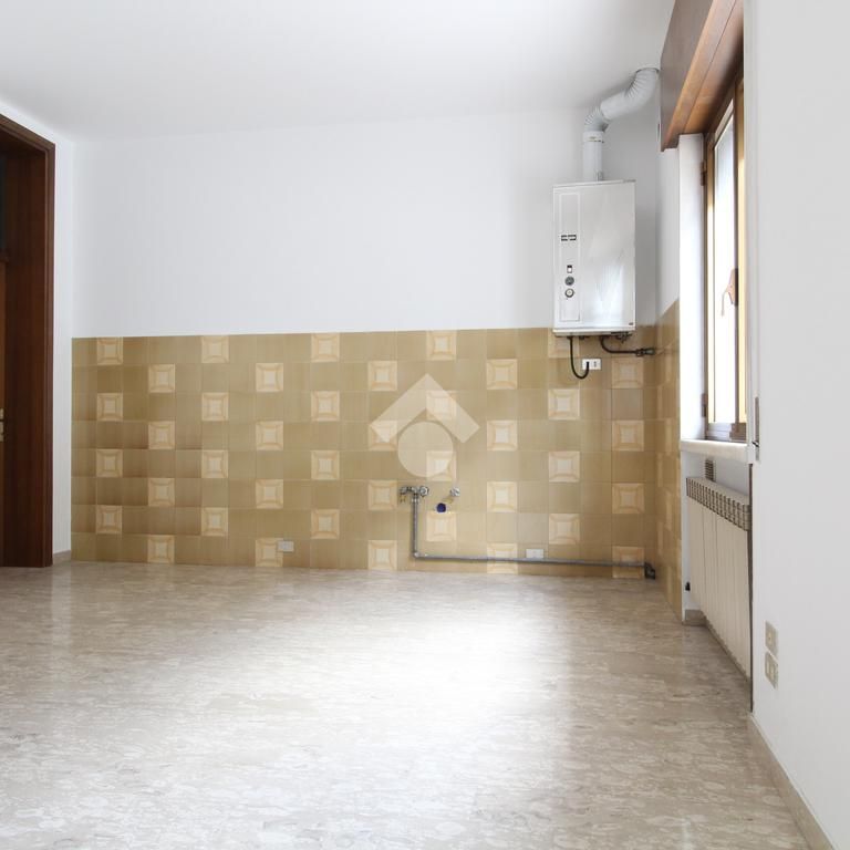 Trilocale in affitto - Photo 2