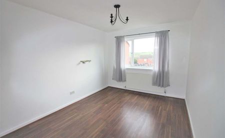 Upper Rye Close, Whiston, Rotherham, Rotherham, S60 - Photo 2