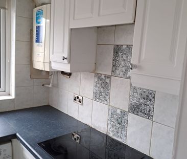 2 Bed Maisonette, Elmgrove Road, HA1 - Photo 5