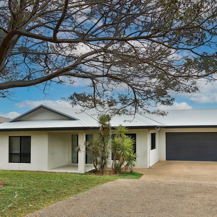 43 Maryland Drive, Deeragun QLD 4818 - House For Rent - $560 | Domain - Photo 1