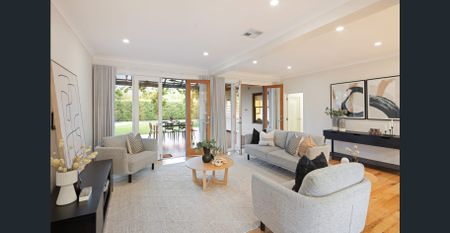 Luxury, Space, and Comfort in One Stunning Home - Photo 3