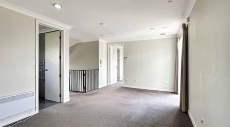 Spacious Home in Three Kings - Photo 5