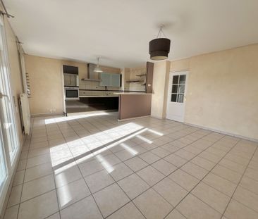 APPARTEMENT Mions - 3 pièce(s) - 64 m2 Mions (69780) Le bien en vidéo - Photo 1