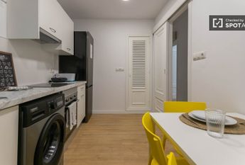 valencia, Valencian Community 46007