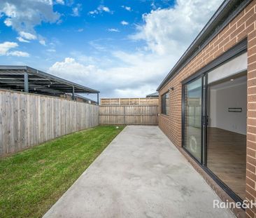 25 Fragrant Crescent, Diggers Rest, VIC 3427 - Photo 3