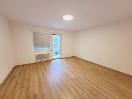 Erstbezug nach Sanierung: grozügige 3er WG mit Balkon nähe Mariahilferstraße - Photo 5