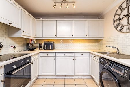 Waterside Place, CM21, Sawbridgeworth - Photo 5