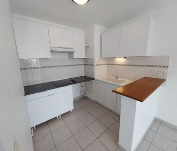 Location Appartement 2 pièces 45m² ARES 33740 - Photo 2