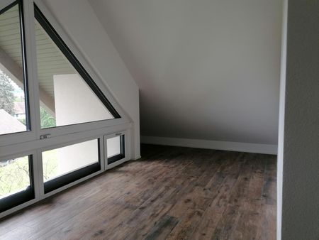 Wunderschöne moderne Dachgeschosswohnung - Photo 3