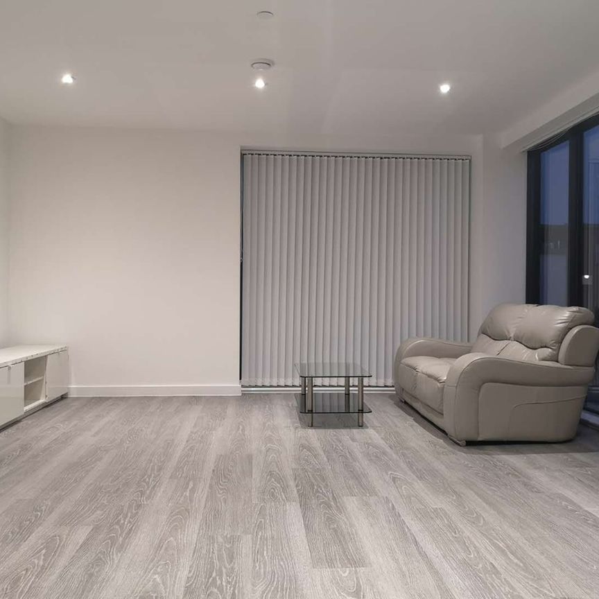1 Bed Flat, Woden Street, M5 - Photo 1