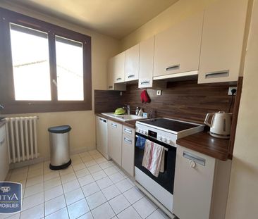 Location Appartement 3 pièces 79m² AGEN 47000 - Photo 6
