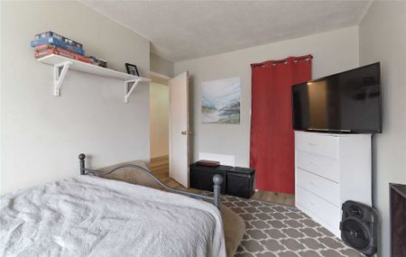 For Lease - 1016 Falgarwood Drive Unit# 41, Oakville, Ontario - Photo 4