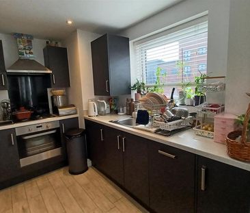 2 bedroom apartment to rent - Photo 6