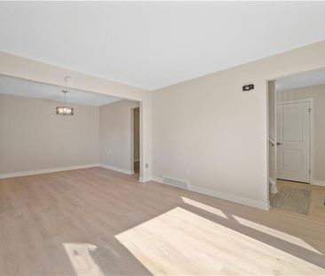 For Lease - 6344 DRUMMOND Road Unit# 1, Niagara Falls, Ontario - Photo 1