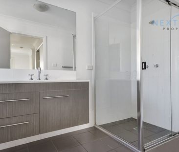 2/369 Sandgate Road, Shortland NSW 2307 - Townhouse For Rent | Domain - Photo 3