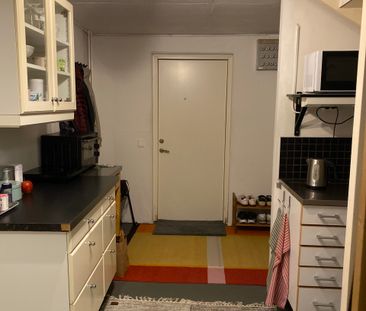 Rum uthyres i hus - lämplig för par - Foto 2