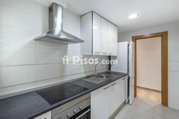 Piso en alquiler en Calle Doctor Pareja Yébenes - Photo 1