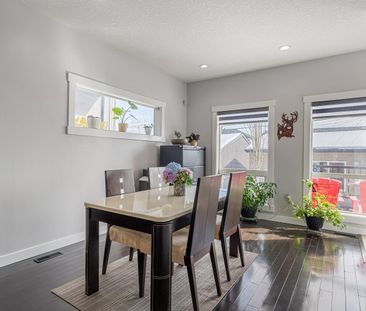 2721 14 Avenue Southeast, Calgary - Photo 2