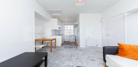 Stunning location stunning property in De Beauvoir Town - Photo 2