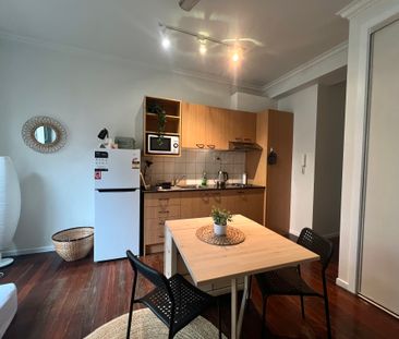 Furnished Studio in Prime Melbourne CBD - Photo 4