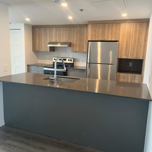 2 CH - 1 SDB - Terrebonne - $2,015 /mo - Photo 3