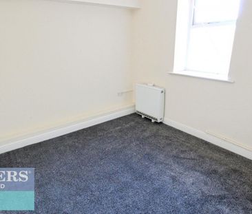 1 bedroom Flat To Let - Photo 4