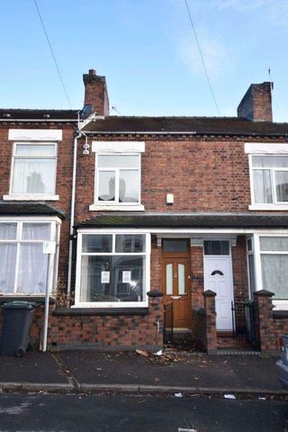 Chamberlain Street, Shelton, Staffordshire, ST1 - Photo 2