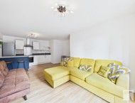 Quantum :: Piccadilly East - Photo 1