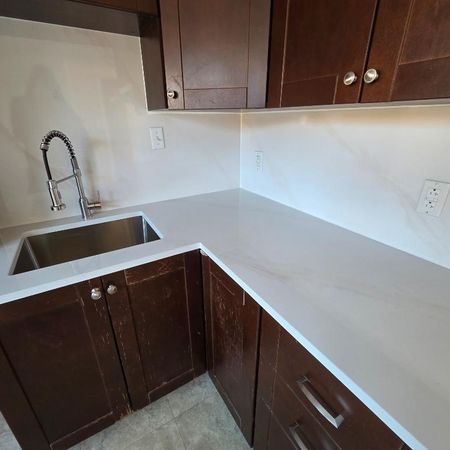 3 ½ À LOUER – FRAÎCHEMENT RÉNOVÉ ! - Photo 4