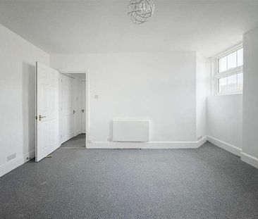 Marina, St Leonards, TN38 - Photo 5