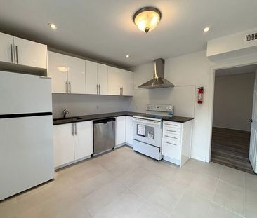 $1,699 / 2 br / 1 ba / 32 Arthur st S unit 2 - Photo 4