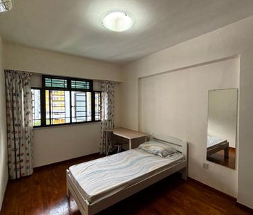 1 Bedroom HDB_FOUR_ROOM at Bedok - Photo 4