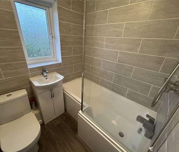 Hooper Close, Burnham-on-sea, Somerset, TA8 - Photo 5