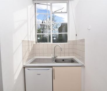 1 bedroom Flat To Let Total Size: 385 SQ FT - Photo 2