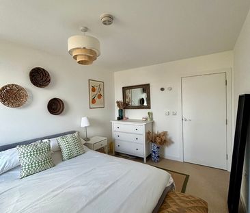 Room in a Shared Flat, Verney Road, SE16 - Photo 5