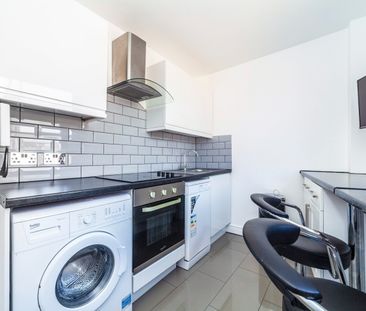 Room in a Shared House, Dawes Road, SW6 - Photo 2