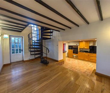 3 bedroom semi-detached house to rent - Photo 3