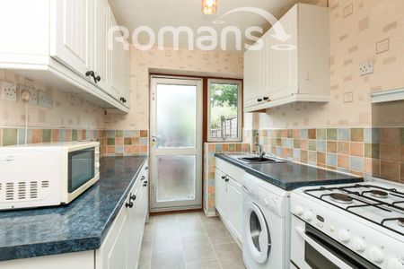 Weydon Hill Close, Farnham, GU9 - Photo 4