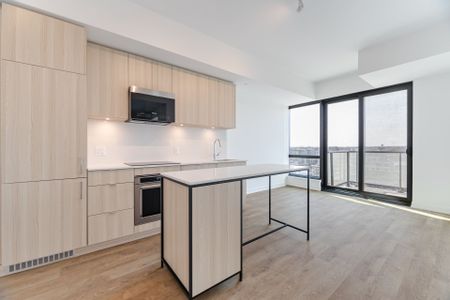 For Lease - 251 Masonry Way Unit# 906, Mississauga, Ontario - Photo 2