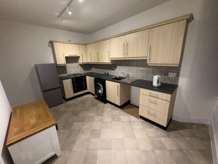 1 bedroom flat to rent - Photo 5