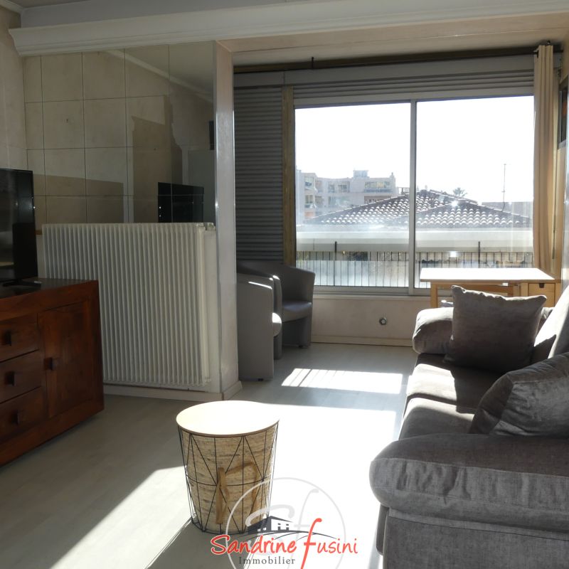 Studio loué meublé - Photo 1