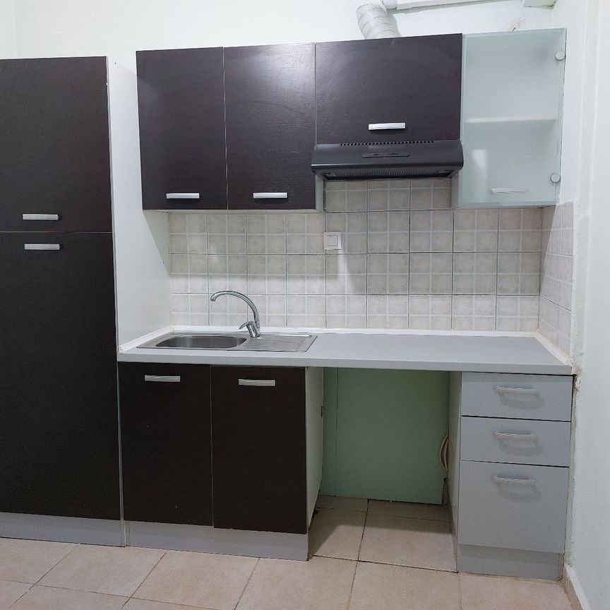 Studio/Γκαρσονιέρα για ενοικίαση Πλατεία Ναυαρίνου (Κέντρο Θεσσαλονίκης) - Φωτογραφία 1
