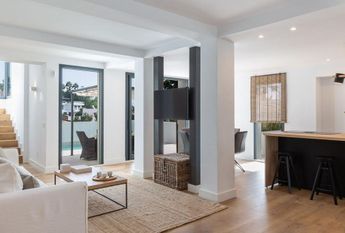 3 bedroom luxury Villa for rent in Nueva Andalucia, Andalusia