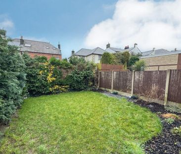 2 bedroom House To Let - Photo 4