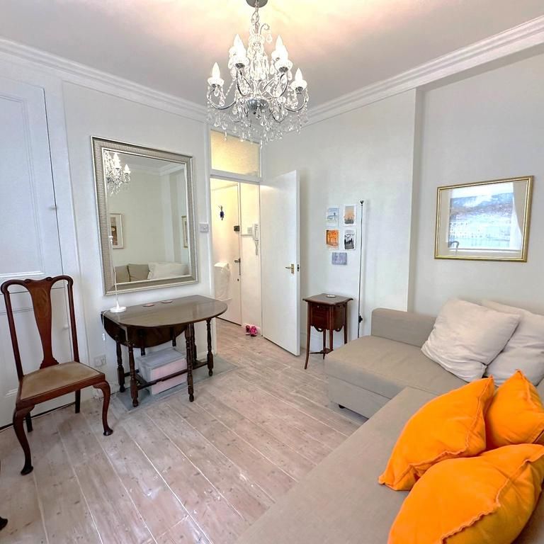 1 bedroom flat to rent - Photo 1