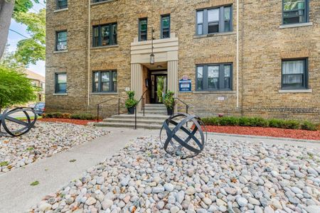 For Lease - 1 Mallory Gardens Unit# 42, Toronto, Ontario - Photo 3