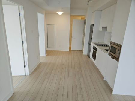 For Lease - 3071 Trafalgar Road Unit# 1008, Oakville, Ontario - Photo 3