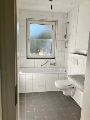 Beethovenstraße 6, 47506 Neukirchen-Vluyn - Foto 1