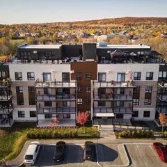 1 room apartment of 108m² in Gatineau - Photo 2
